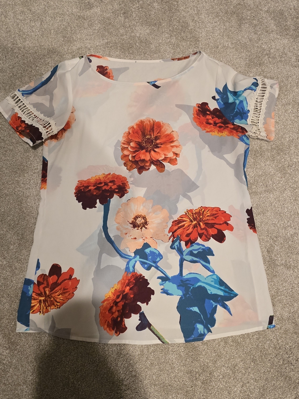 Banana Republic White Floral Blouse with Red & Blue Blooms
